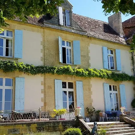Oda ve Kahvaltı Chateau Le Tour - D'hotes Faux (Dordogne)