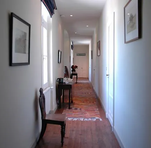 Chateau Le Tour - D'hotes Faux (Dordogne)