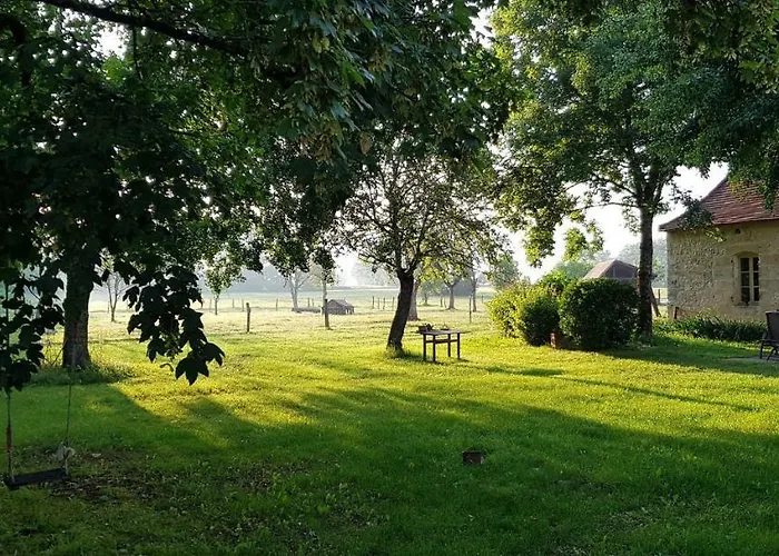 Chateau Le Tour - D'hotes Nocleg ze śniadaniem